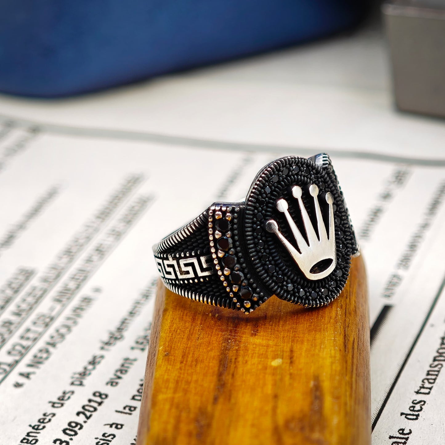 Bague Rolex X Versace noir